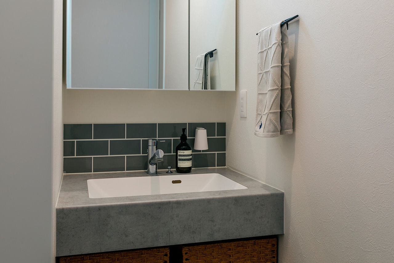 シンプルハウス 【2200万円台/延床30坪台/間取り図有】2階リビング×大きなインナーバルコニーのある、ホテルライクな家の建築実例画像8