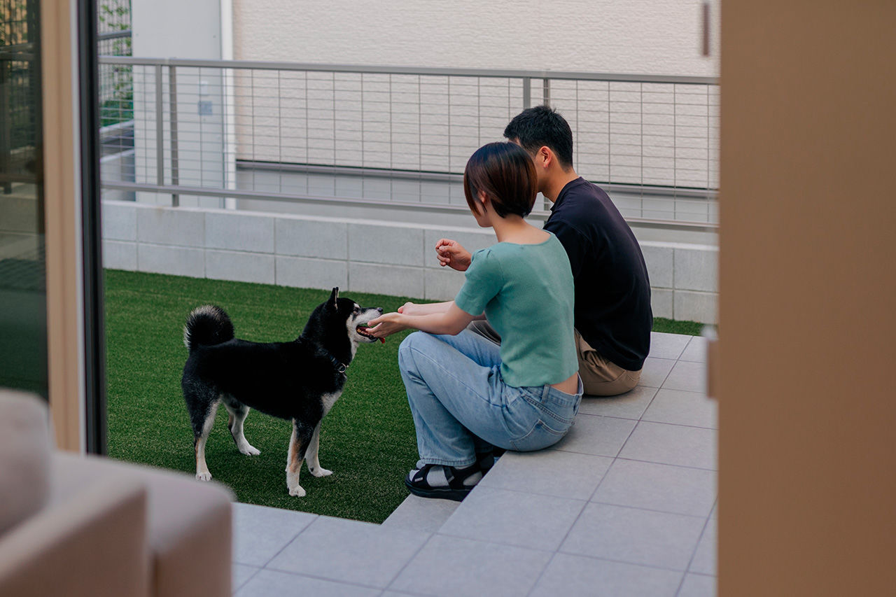 シンプルハウス 【2000万円台/延床30坪以下/間取り図有】柔らかなツートーンの配色でまとめた、片流れ屋根のシンプルな家の建築実例画像4