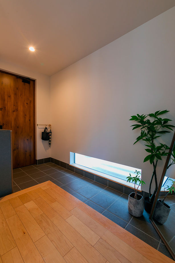 シンプルハウス 【2000万円台/延床30坪以下/間取り図有】柔らかなツートーンの配色でまとめた、片流れ屋根のシンプルな家の建築実例画像9