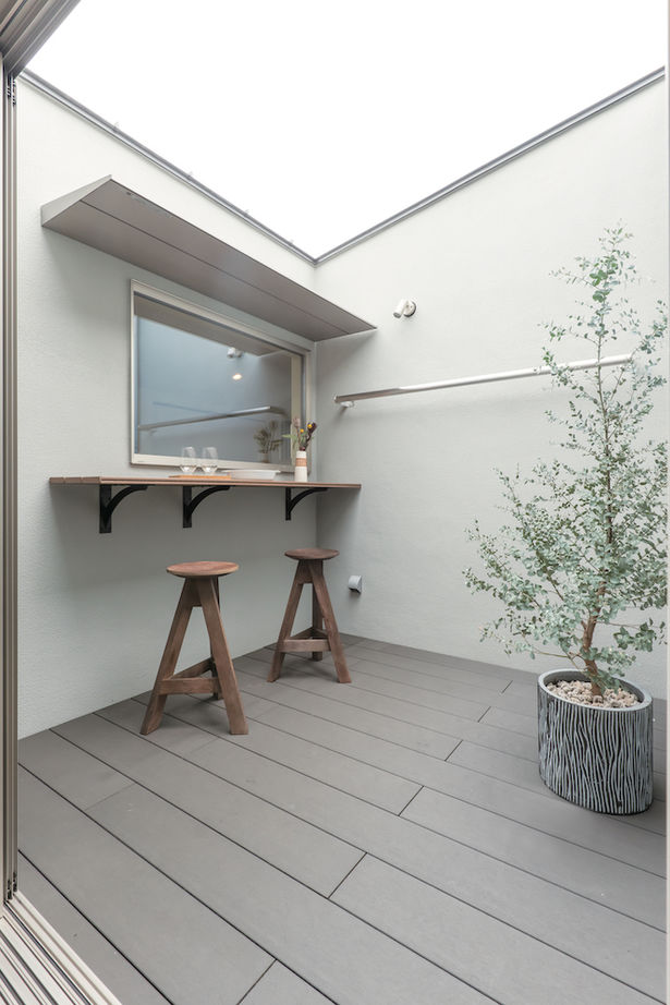 一級建築士事務所　ホームスタイリング 【2000万円台/36坪/間取り有/ロフト】2階の中庭から風と光を取り込む、こだわりのビルトインガレージハウスの建築実例画像3