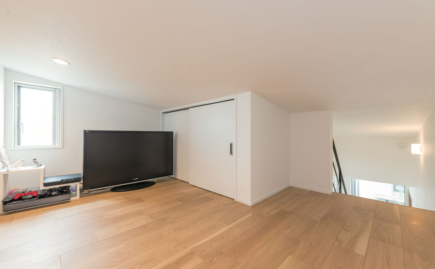 一級建築士事務所　ホームスタイリング 【2000万円台/36坪/間取り有/ロフト】2階の中庭から風と光を取り込む、こだわりのビルトインガレージハウスの建築実例画像6