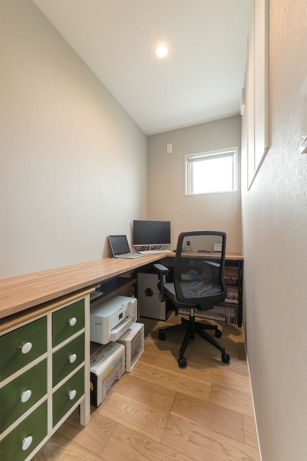 一級建築士事務所　ホームスタイリング 【2000万円台/36坪/間取り有/ロフト】2階の中庭から風と光を取り込む、こだわりのビルトインガレージハウスの建築実例画像7