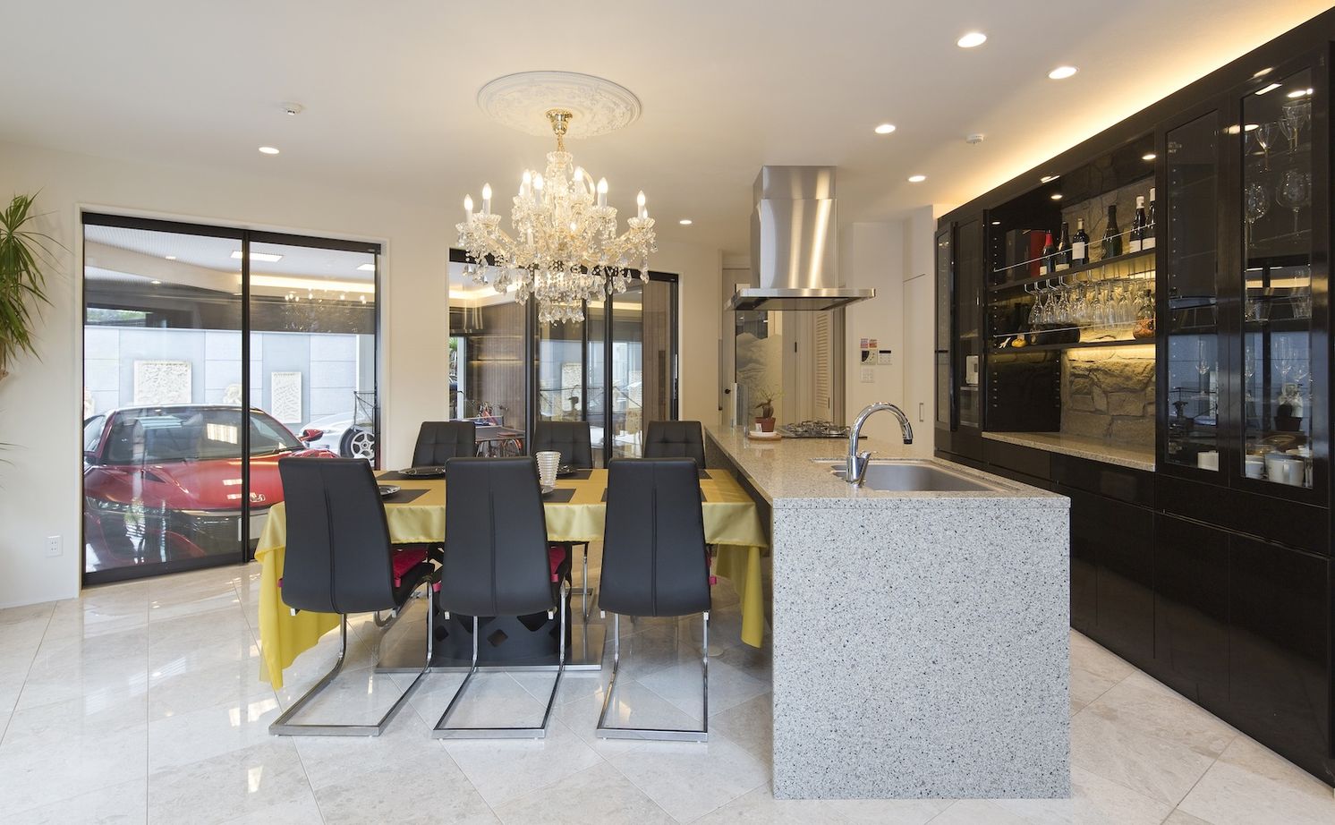 一級建築士事務所　ホームスタイリング 【71坪/間取り図有/吹き抜け/ロフト】リゾートテイストあふれるホテルライクなビルトインガレージのある家の建築実例画像6