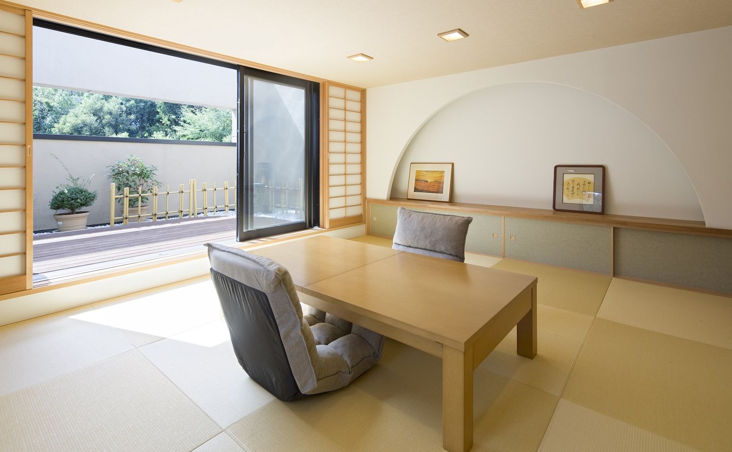 一級建築士事務所　ホームスタイリング 【71坪/間取り図有/吹き抜け/ロフト】リゾートテイストあふれるホテルライクなビルトインガレージのある家の建築実例画像10