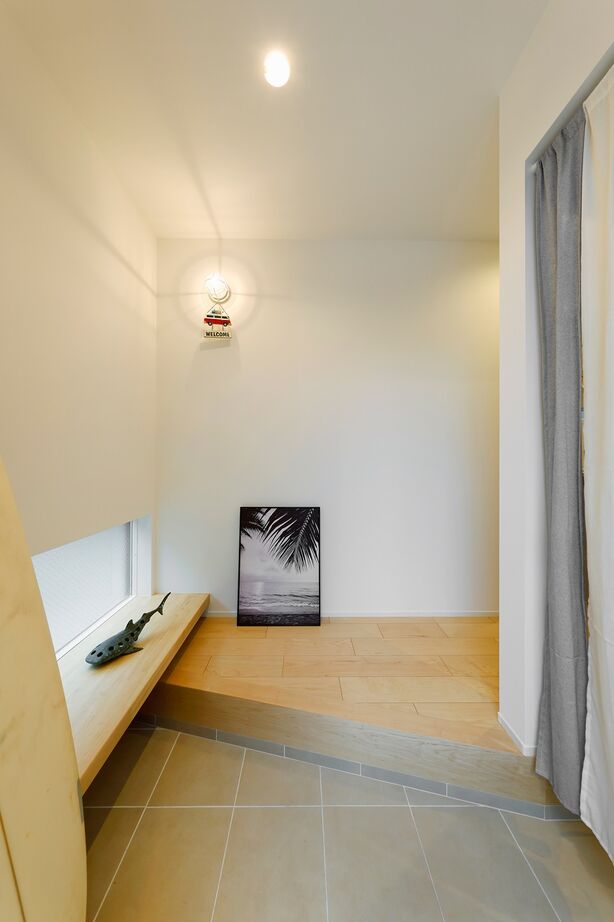 一級建築士事務所　ホームスタイリング 【3000万円台/30.1坪/間取り/吹き抜け/テラス】家族がのびのびと暮らせる、明るく開放的なLDKが中心の家の建築実例画像9