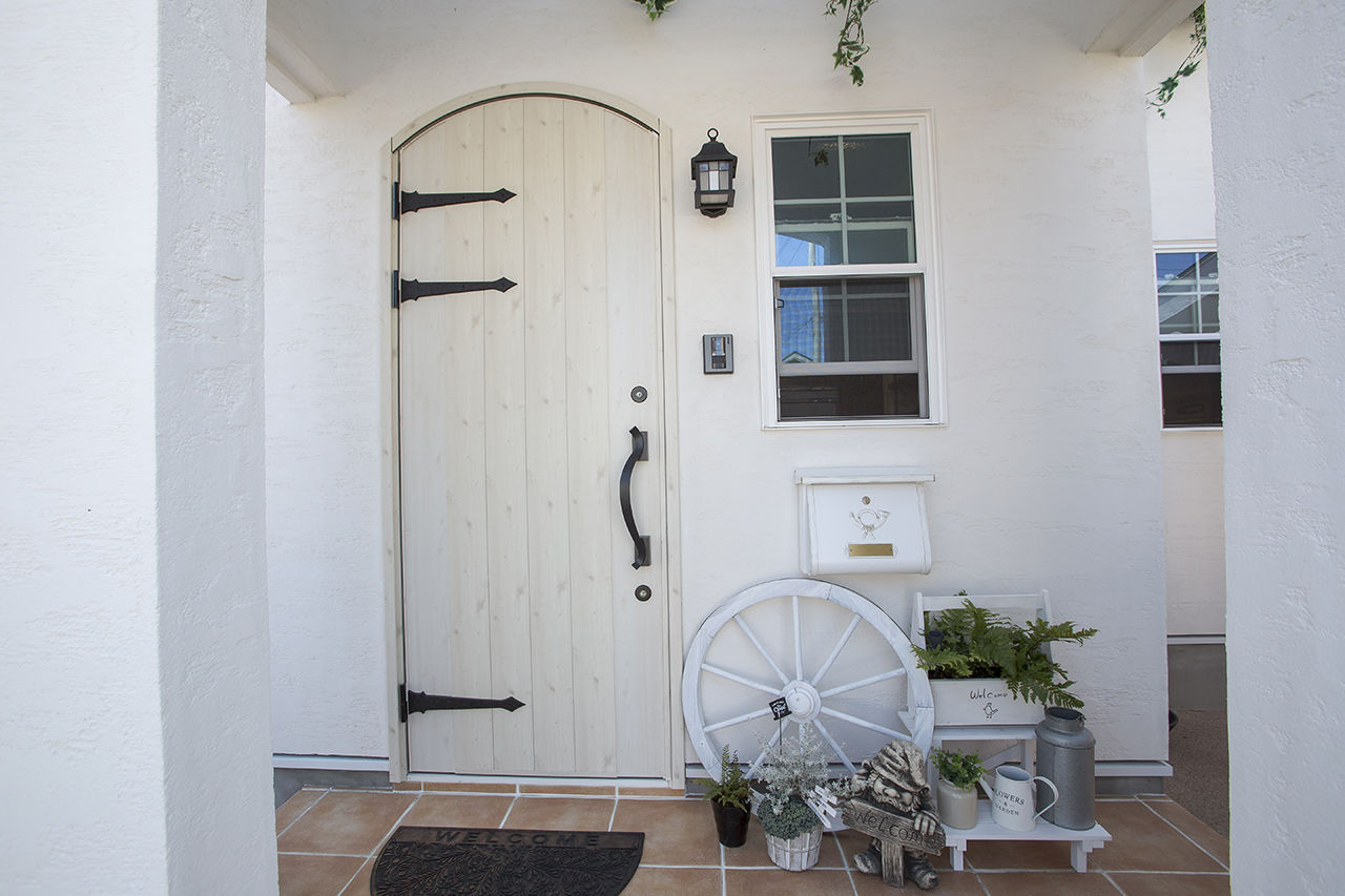 コグマホーム 【2000万円台/30坪台/2階建て/3LDK/ヨーロッパ/間取り図あり】美しいプロヴァンススタイルの住まいの建築実例画像3