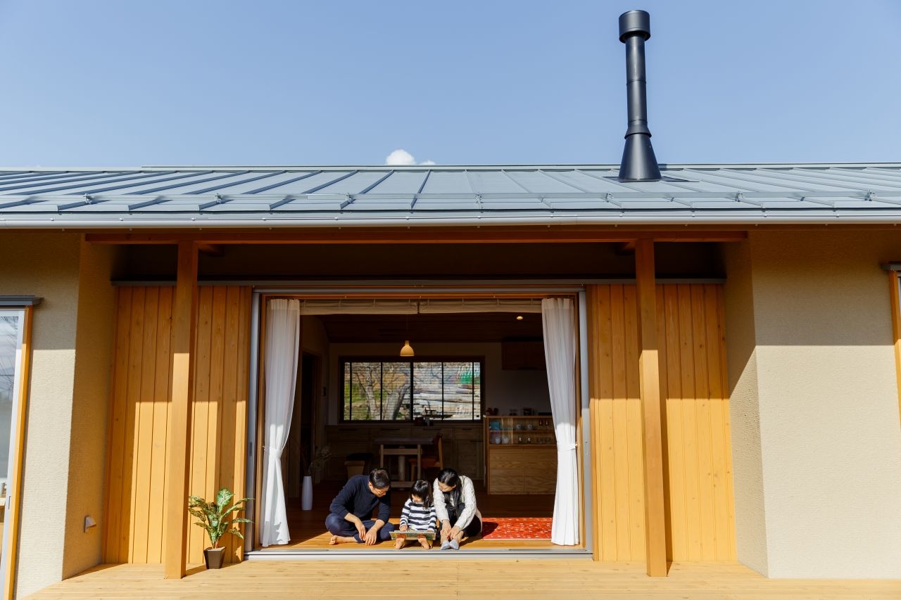 工房信州の家／フォレストコーポレーション 【平屋4LDK＋土間・縁側】伊那谷の暮らしと景色に調和する平屋の家の建築実例画像3