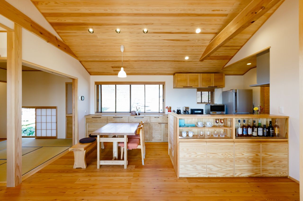 工房信州の家／フォレストコーポレーション 【平屋4LDK＋土間・縁側】伊那谷の暮らしと景色に調和する平屋の家の建築実例画像7