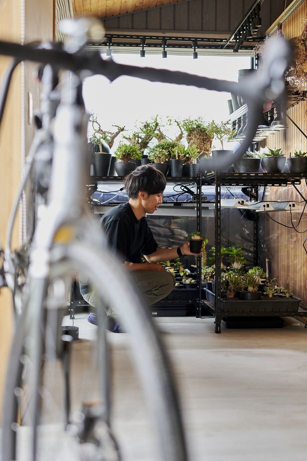 工房信州の家／フォレストコーポレーション 【2LDK・平屋・土間・薪ストーブ】グレーカラーの、バルのような平屋の建築実例画像7