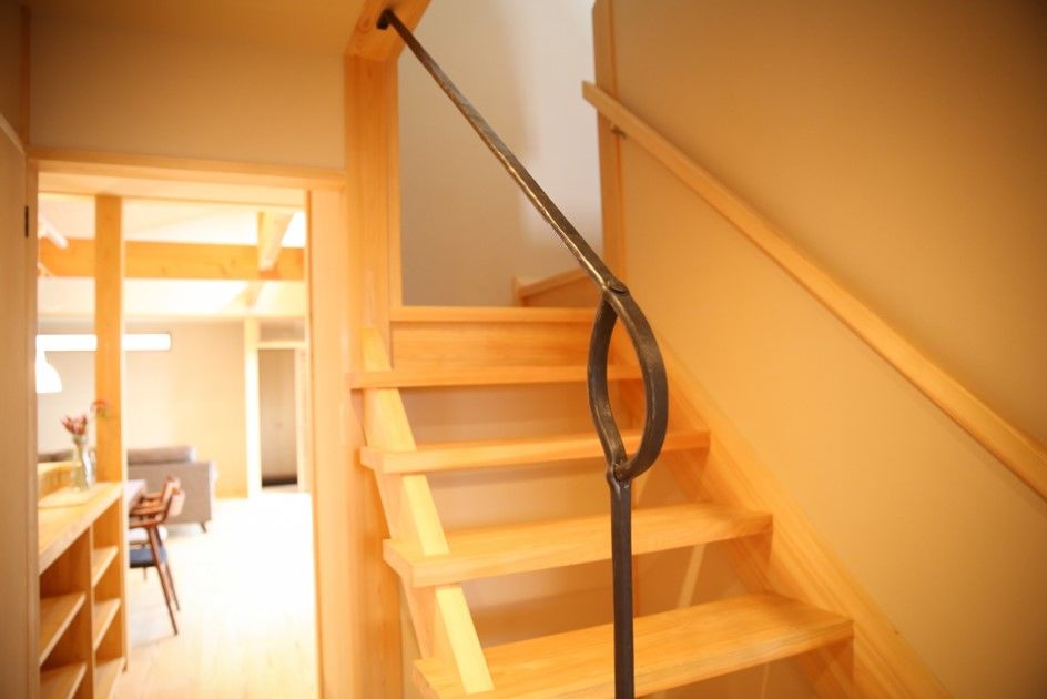 家守 【36坪/2,400～2,499万円】現代デザインと伝統技術の融合。木の香りに満ち、心地良さが広がる家の建築実例画像9