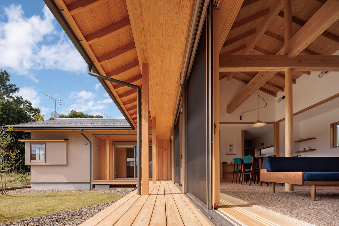 家守 【間取り図有/43坪/3,500～3,999万円/平屋】子どもが走り、柱に成長を刻む。懐かしくも美しい現代の平屋の建築実例画像3