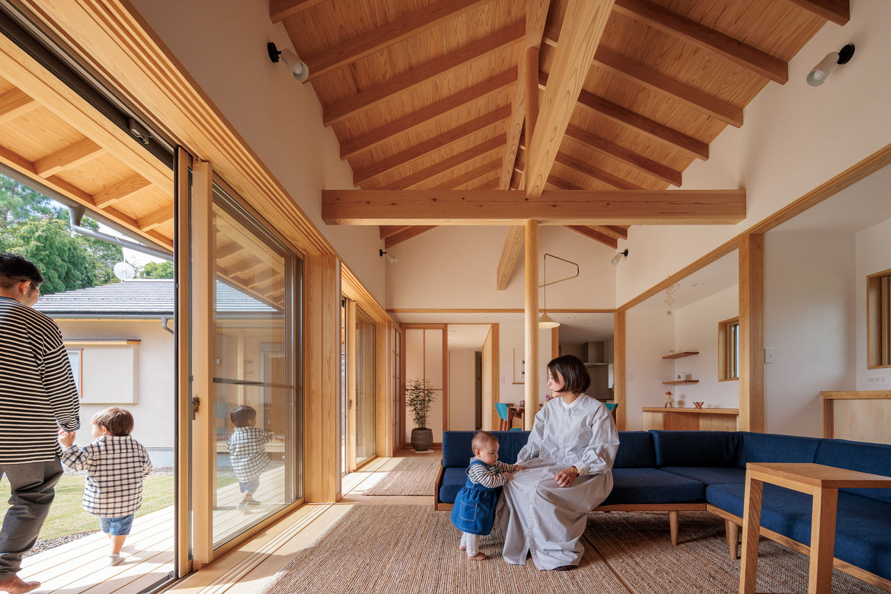 家守 【間取り図有/43坪/3,500～3,999万円/平屋】子どもが走り、柱に成長を刻む。懐かしくも美しい現代の平屋の建築実例画像4