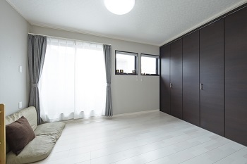 清栄コーポレーション 【京都市内/狭小３階建て/間取り図有】価格1500万円台と大満足の予算！やっとたどり着いた思い通りの家の建築実例画像5