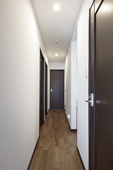 清栄コーポレーション 【京都市内/狭小３階建て】＼価格2500万円まで／京都市内の狭小でも日あたり＆眺望◎、開放感たっぷりLDKの建築実例画像8