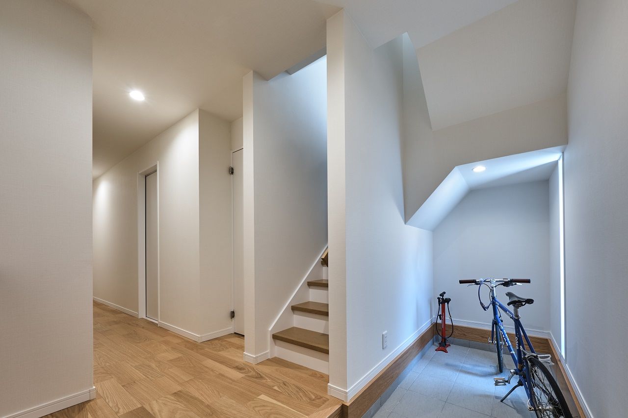 清栄コーポレーション 【京都市】３階建【1500万円～1999万円】狭小住宅でものびのび。梁はキャットウォークにの建築実例画像2