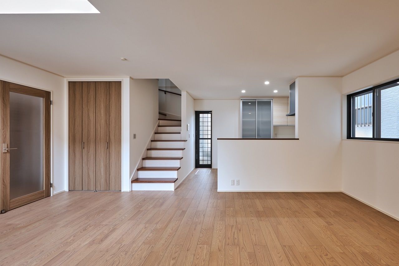 清栄コーポレーション 【京都市】2階建【1500万円～1999万円】大きな軒とバルコニーが印象的な、カッコイイ家の建築実例画像2