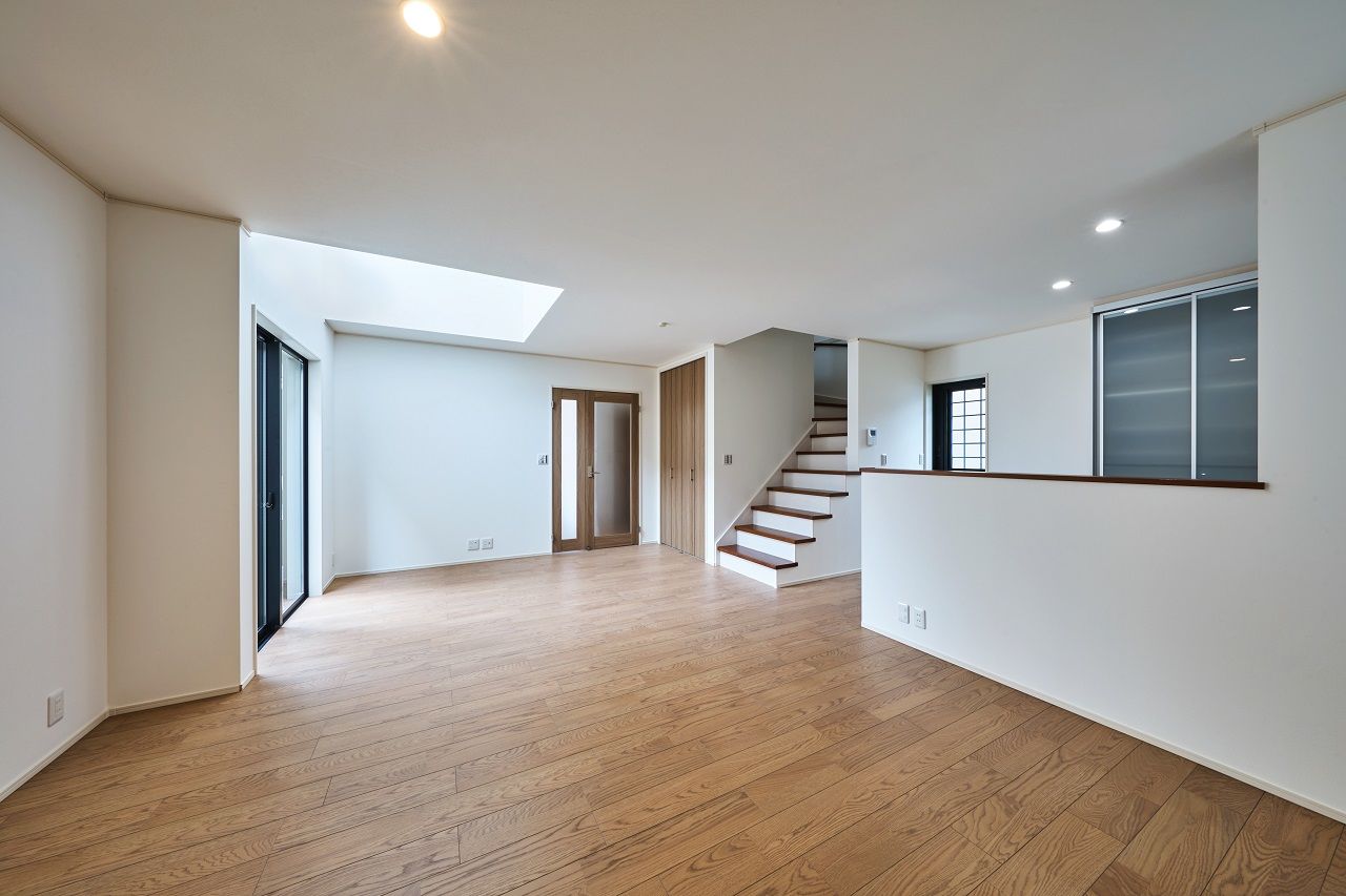 清栄コーポレーション 【京都市】2階建【1500万円～1999万円】大きな軒とバルコニーが印象的な、カッコイイ家の建築実例画像3