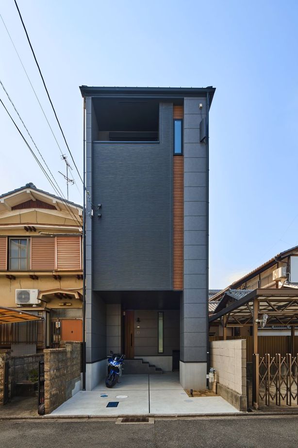 清栄コーポレーション 【京都市・狭小・コンパクト】二間間口でも余裕の住み心地。シンプルモダンな防音スタジオのある家の建築実例画像