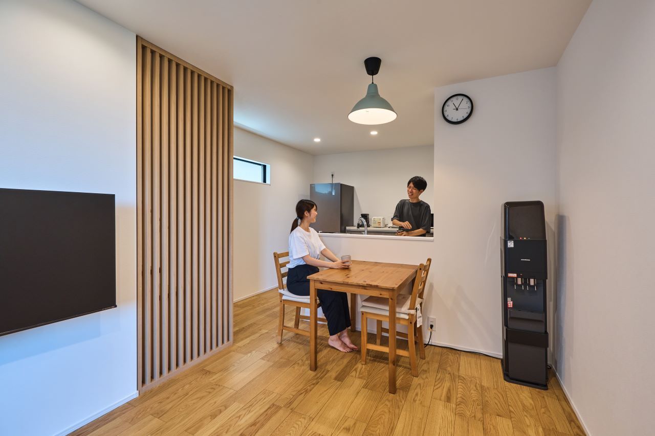 清栄コーポレーション 【京都市・狭小・コンパクト】二間間口でも余裕の住み心地。シンプルモダンな防音スタジオのある家の建築実例画像4