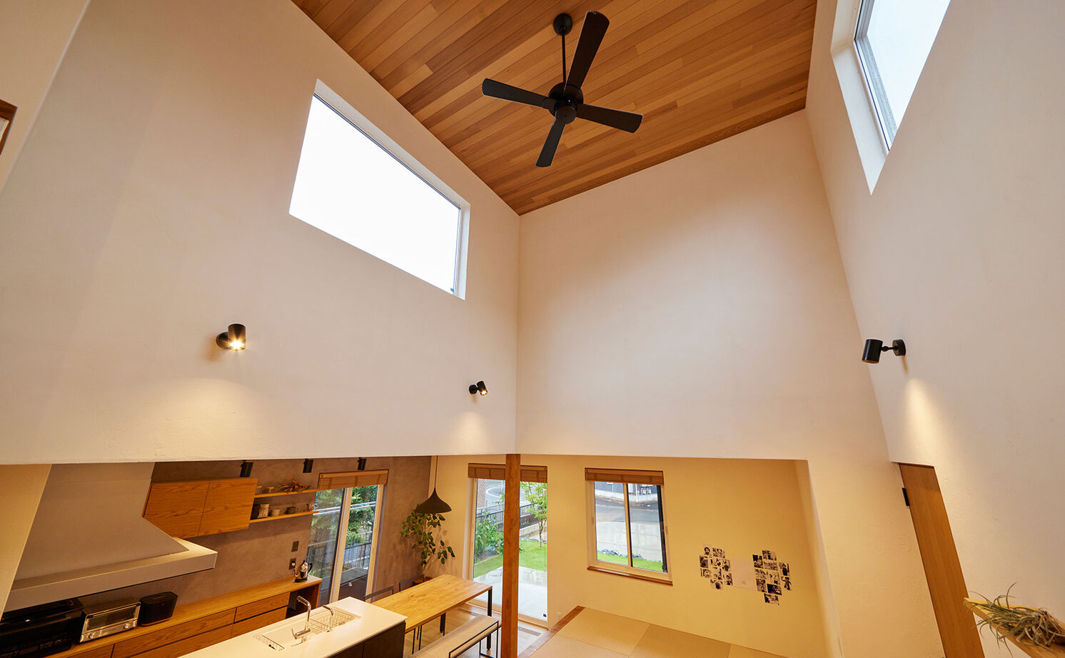 ストークホーム 【岐阜市×3000万円台×間取り図有】全館空調で快適な室内を実現！職人の塗り壁と無垢の木目が美しい家の建築実例画像15