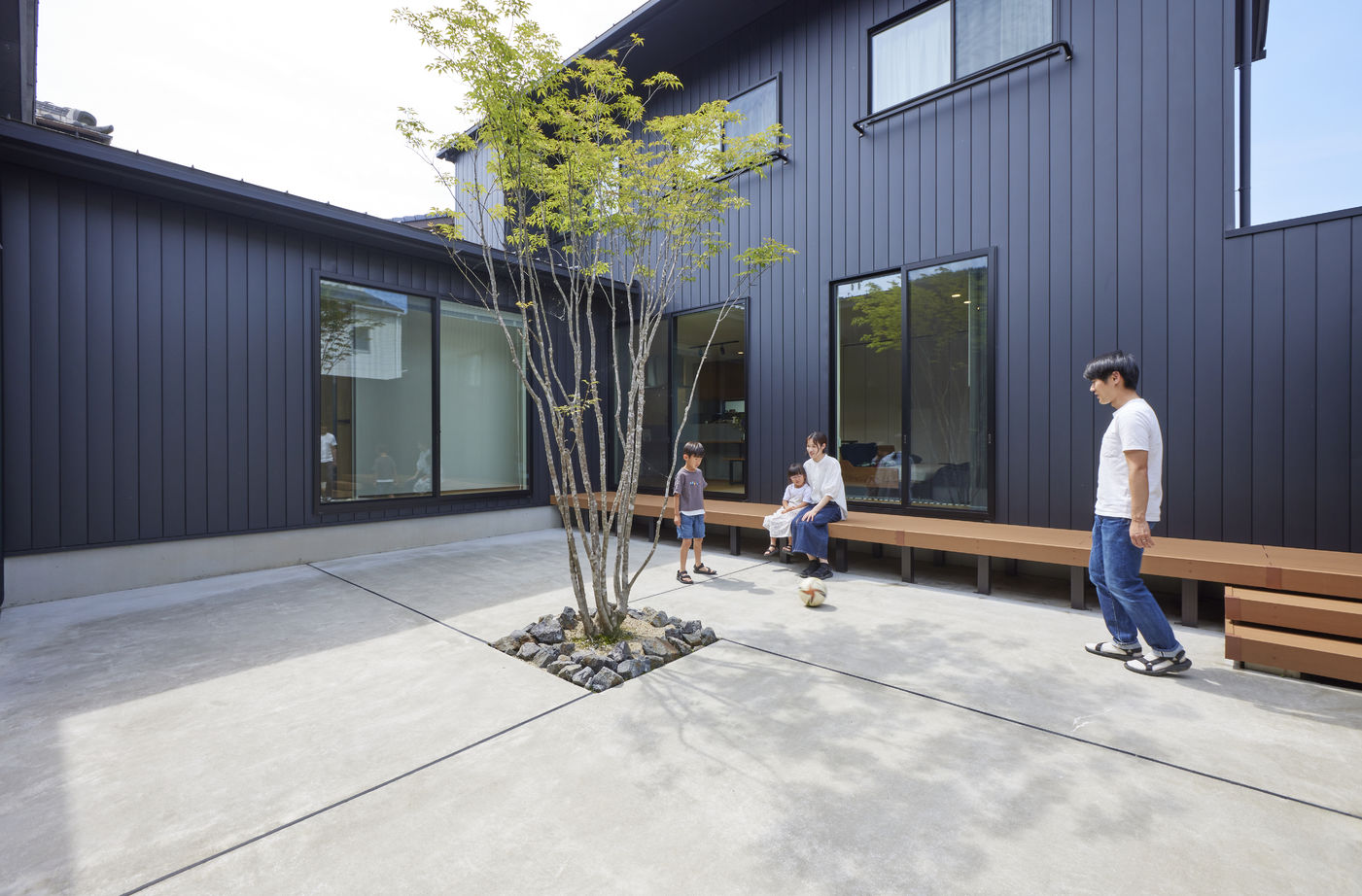 ストークホーム 【岐阜市×3000万円台×間取り図有】全館空調とビルトインガレージ、材料提供でコストカットも実現！の建築実例画像4