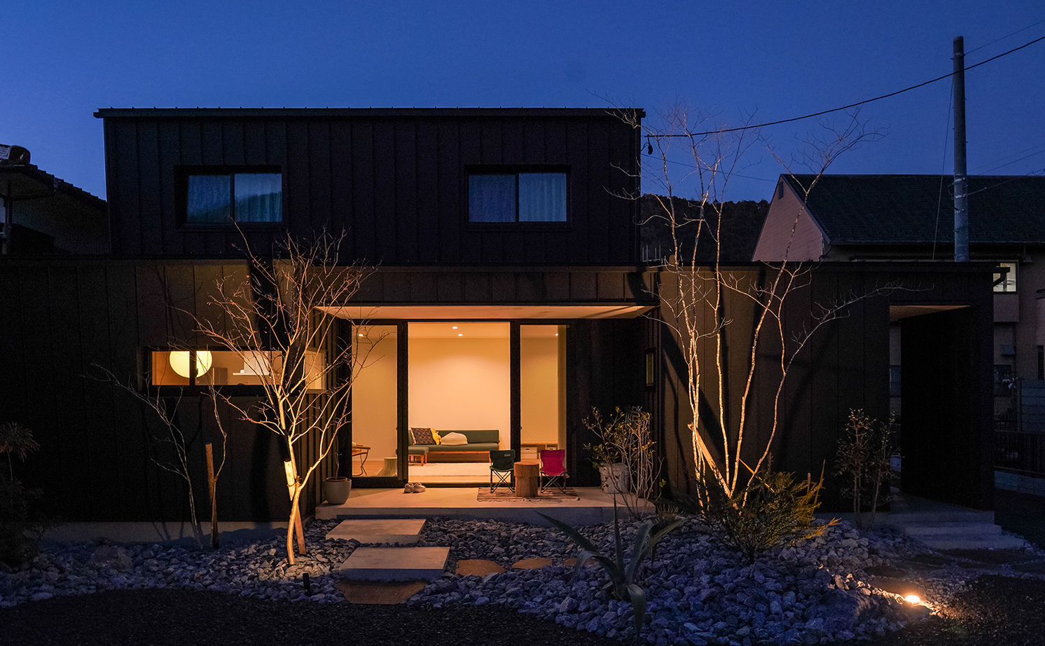 ストークホーム 【岐阜市×2000万円台×間取り図有】上質でシンプルな建築家デザイン。庭とリビングがつながるコの字型の家の建築実例画像11