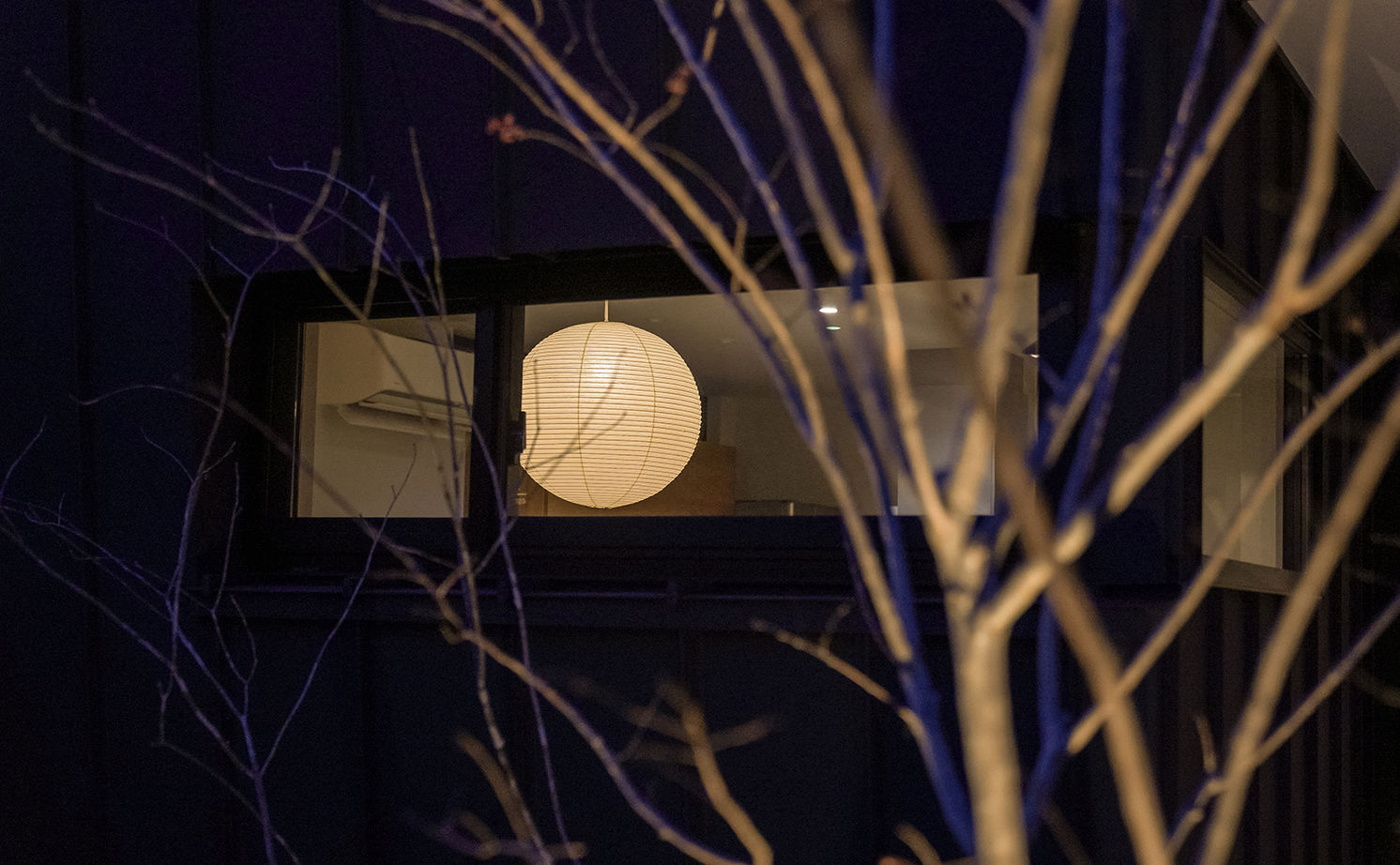 ストークホーム 【岐阜市×2000万円台×間取り図有】上質でシンプルな建築家デザイン。庭とリビングがつながるコの字型の家の建築実例画像14