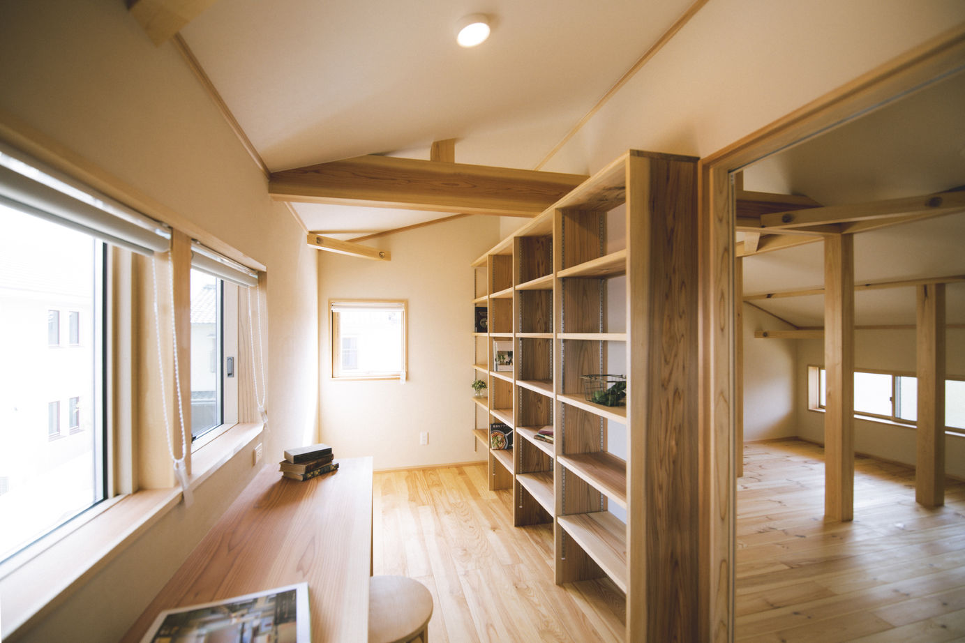 新日本建設 【平屋/中庭/和モダン】愛犬2匹が喜ぶドッグランのような広々とした中庭のある平屋の建築実例画像8