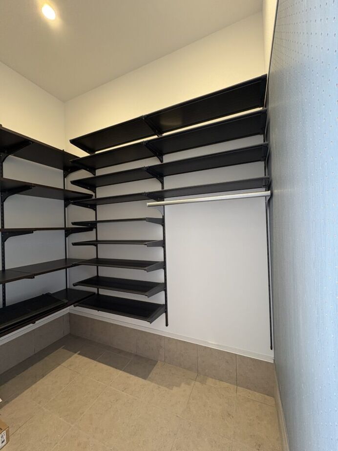 トキワ・ホーム グレイッシュトーンが落ち着くナチュラルモダンな家の建築実例画像7