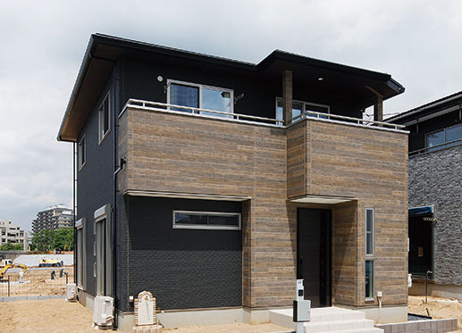 アキュラホーム（AQ Group） 【1000万円台/33坪/間取り図有】子育て世代に人気の1階畳スペースもそなえた住まいの建築実例画像2