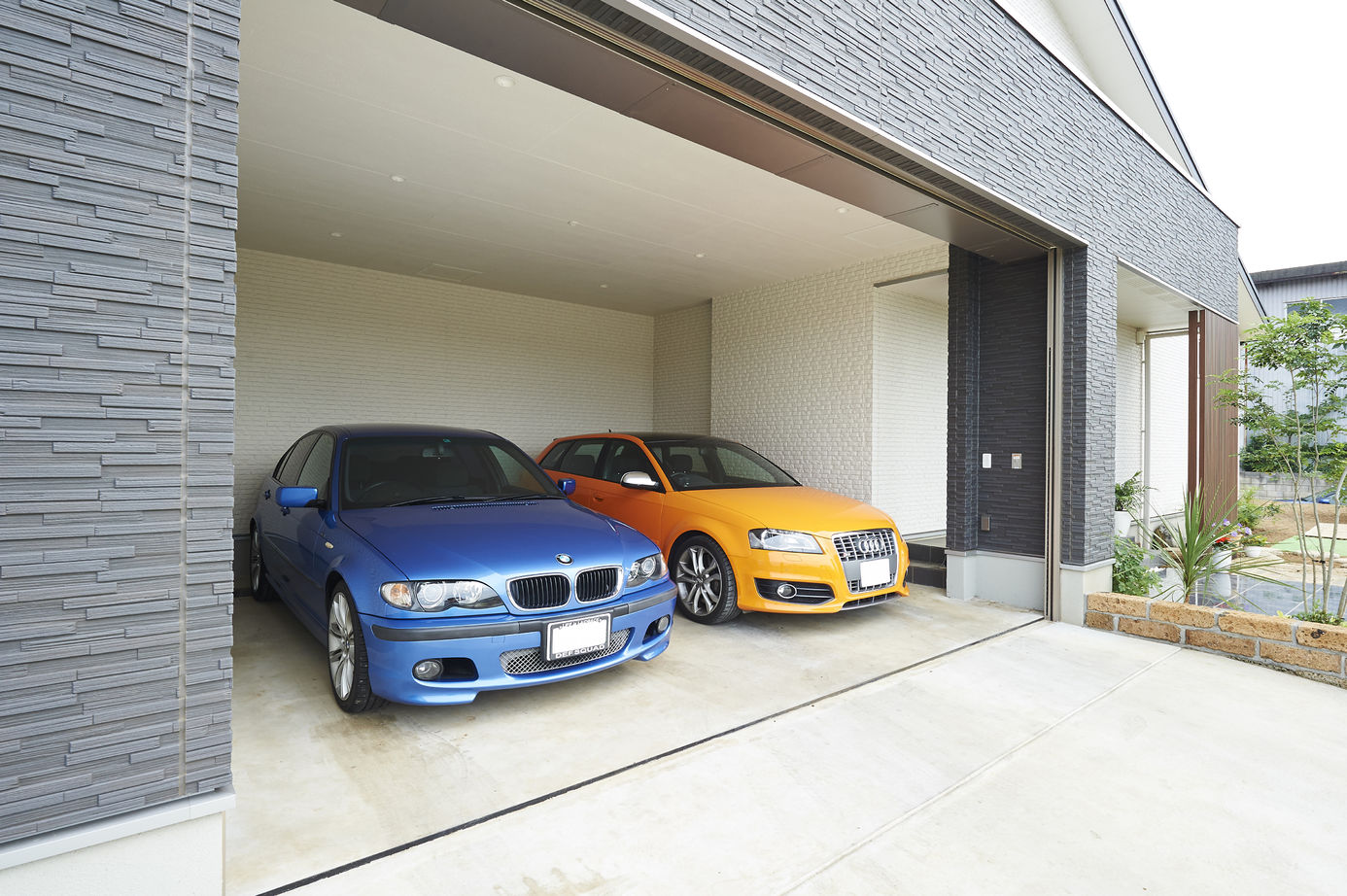 アキュラホーム（AQ Group） 【2000万円台/50坪】こだわりのインナーガレージ、薪ストーブを楽しむLDKを実現。家族が集う平屋の住まいの建築実例画像9