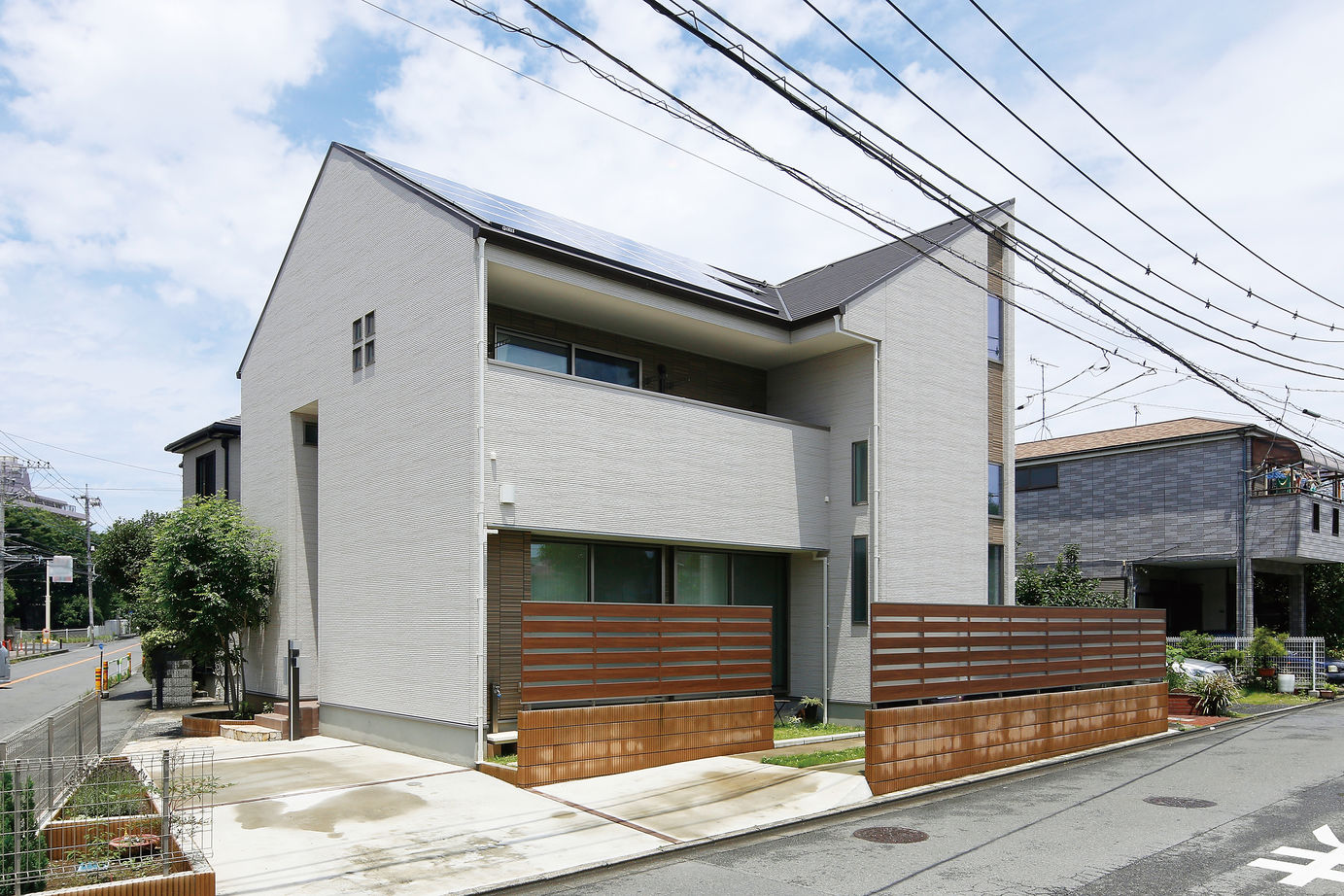 アキュラホーム（AQ Group） 【2000万円台/46坪/間取り図有】ステップ空間に広がりと変化を。家族がのびのび、幸せな団らんを育む住まいの建築実例画像11