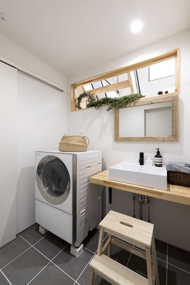 アキュラホーム（AQ Group） 【2000万円台/30.2坪/間取り図有】人が集まる開放的な土間リビング。確かな性能で大空間でも1年中快適にの建築実例画像7