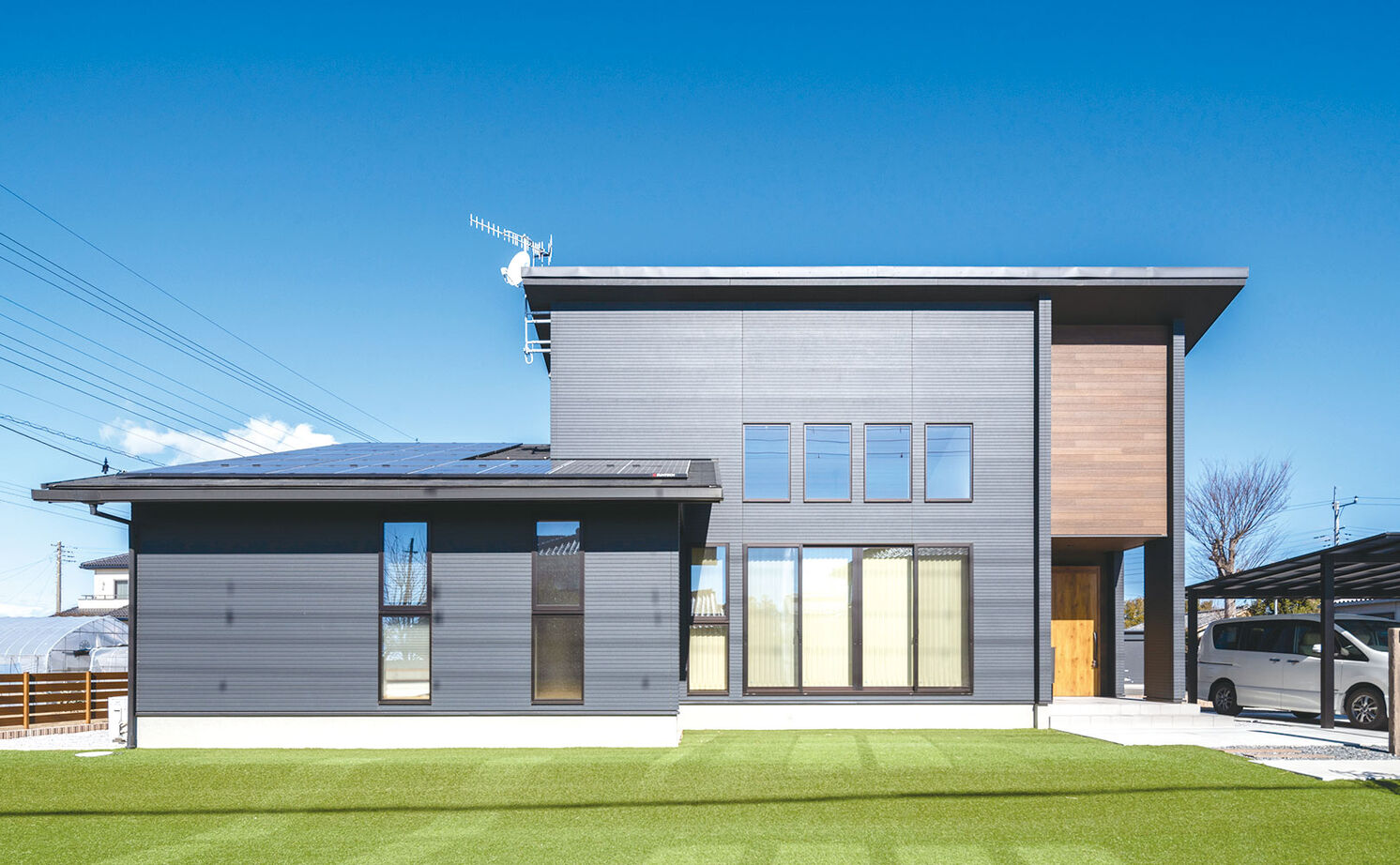 アキュラホーム（AQ Group） 木目×ブラックで整えた”お気に入り”が詰まったインテリアの建築実例画像1