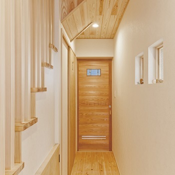 かみえ工務店 【1500万円～2000万円／大阪府富田林市】自然素材のあったか木の家　高台バルコニーで飲むコーヒーが最高の建築実例画像5