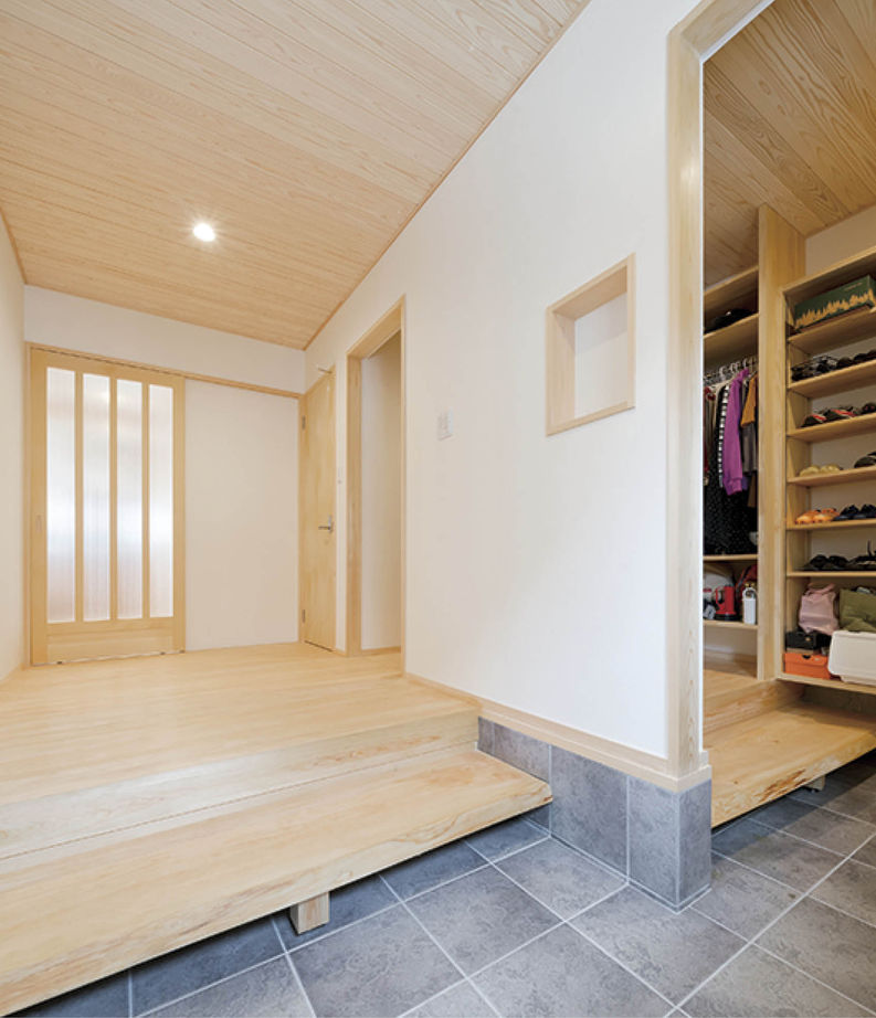 かみえ工務店 【2000万円～2500万円／大阪府岸和田市】漆喰と無垢に囲まれた和ナチュラルな家の建築実例画像4