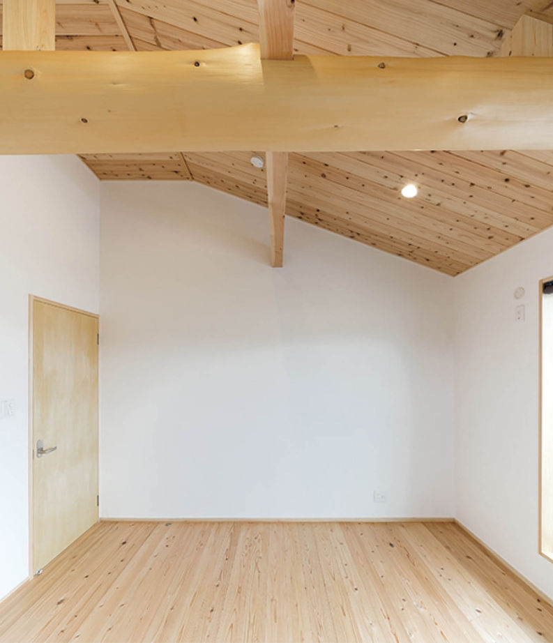 かみえ工務店 【2000万円～2500万円／大阪府岸和田市】漆喰と無垢に囲まれた和ナチュラルな家の建築実例画像7