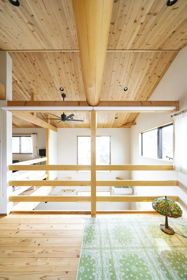 かみえ工務店 【1500万円～2000万円×無垢材】驚くほど開放的！木が香る自然素材をたっぷり使用した憩いの家の建築実例画像7