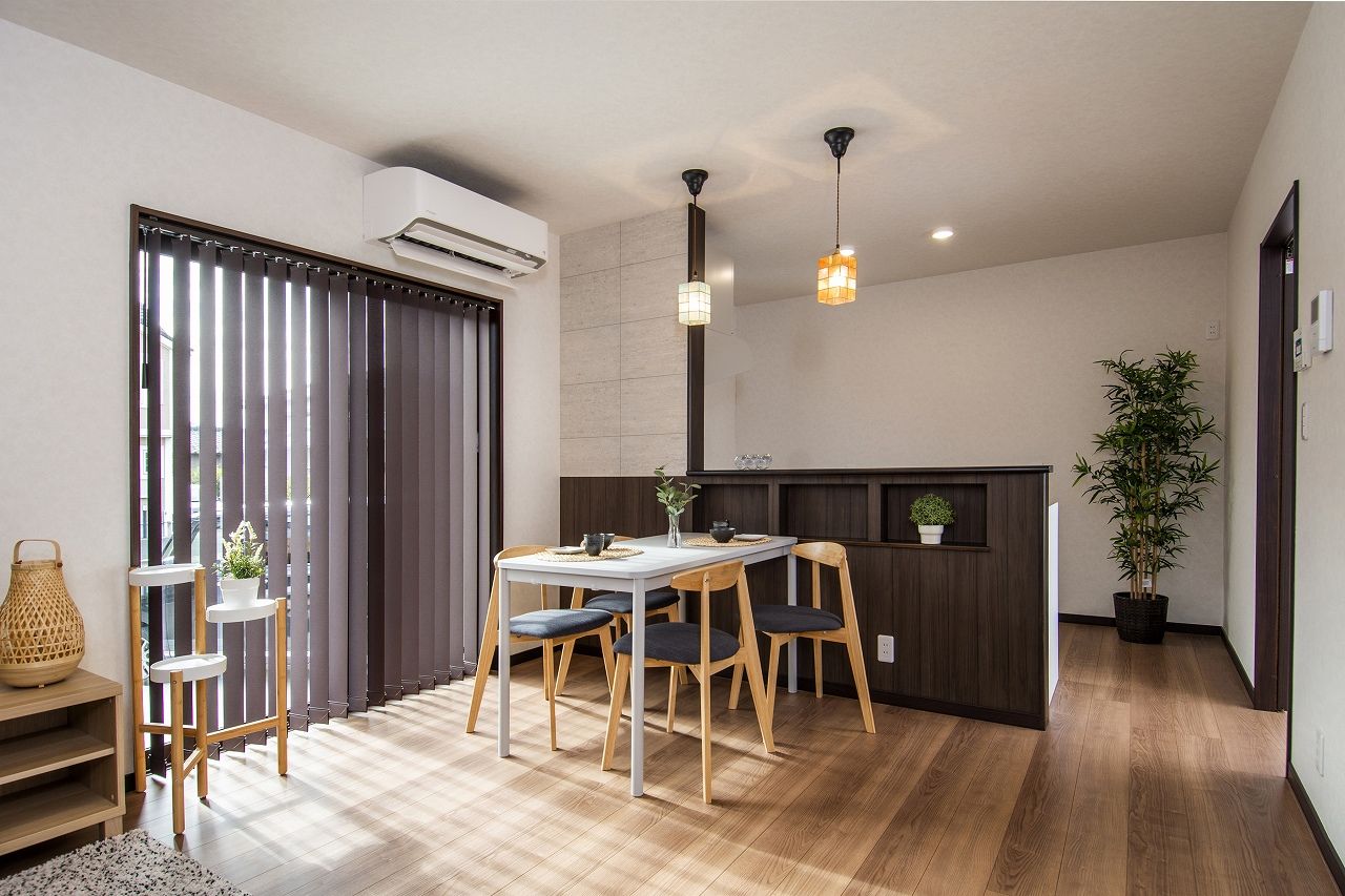 プラネットホーム 使い勝手が良い可変性のある間取りとシンプルなデザイン。長く安心して暮らせる和モダンスタイルの平屋の建築実例画像3