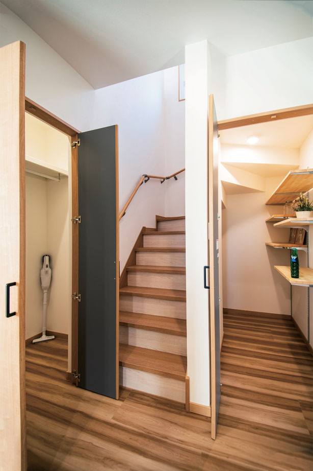 プラネットホーム 和モダンテイストのデザイン・高い住宅性能・家事動線をすべて兼ね備えた子育て世代のための家の建築実例画像6