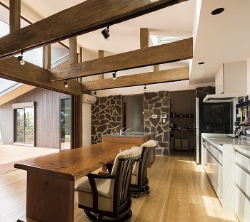 Azuma(吾妻建築店) 【2500万円～3000万円/37.5坪】大切に育てた野菜に注ぐ太陽　青空と庭を眺める特別な日常を感じる平屋の建築実例画像8