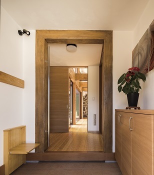 Azuma(吾妻建築店) 【2500万円～3000万円/37.5坪】大切に育てた野菜に注ぐ太陽　青空と庭を眺める特別な日常を感じる平屋の建築実例画像9