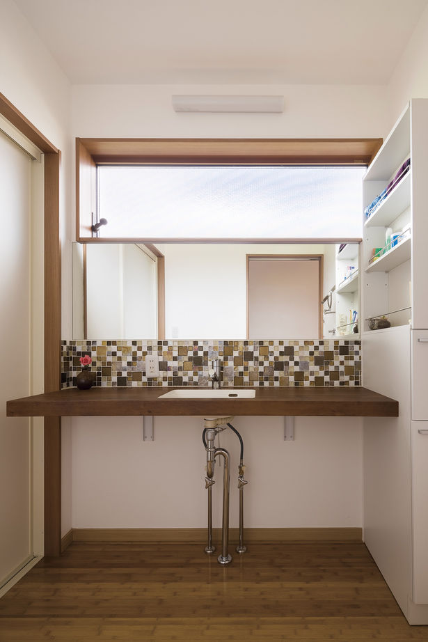 Azuma(吾妻建築店) 【2500万円～3000万円/37.5坪】大切に育てた野菜に注ぐ太陽　青空と庭を眺める特別な日常を感じる平屋の建築実例画像10