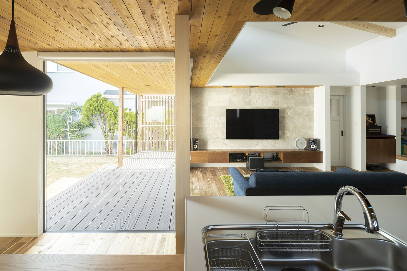 Azuma(吾妻建築店) 【2500万円～3000万円/51.0坪】暮らしを楽しむ　家族だけの中庭のある平屋の建築実例画像2