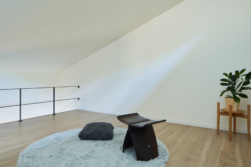 Tamada工房 【平屋風/1.5階建/家事動線/風通しのいい】人の導線と風の通りを考えたシンプルモダンな家の建築実例画像8