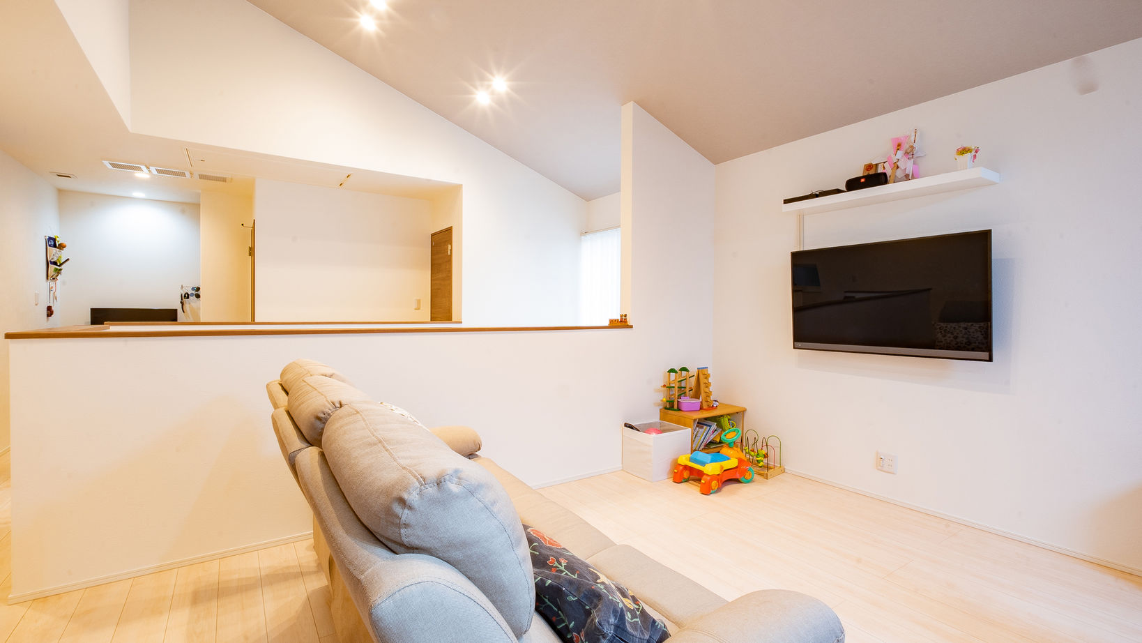 ゆめすみか（吉村一建設） 【2000万円前半/約35坪/堺市/間取り図有】全館空調が快適！勾配天井が開放的な、家事ラク動線も実現した家の建築実例画像8