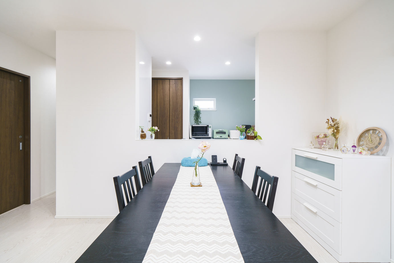 ゆめすみか（吉村一建設） 【大阪府・1500万円～1999万円】シャープなシンプルモダンの外観と北欧風の温かい住空間の建築実例画像4