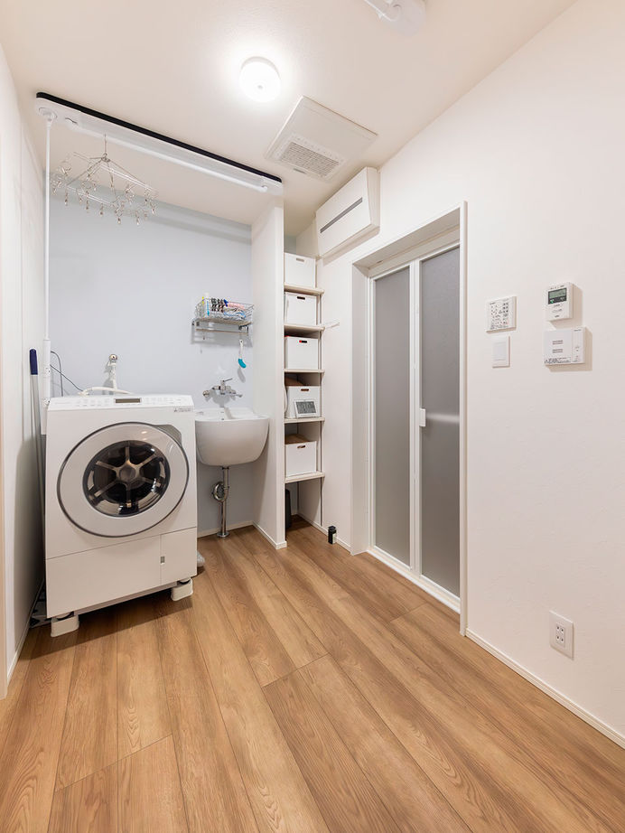 ゆめすみか（吉村一建設） 【大阪/ダブル断熱】勾配天井で広がりを生み出した、家族がのびのびと過ごせる平屋の建築実例画像7