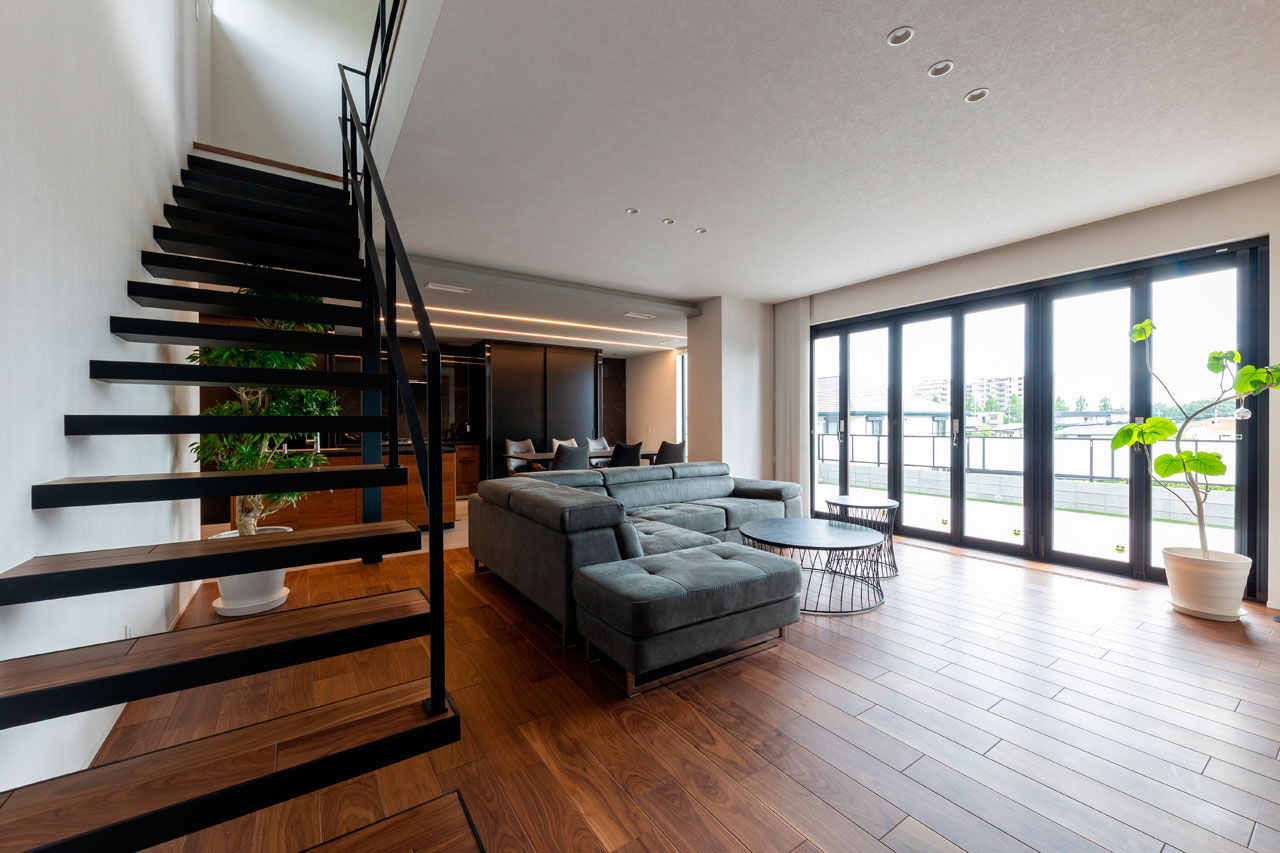 ゆめすみか（吉村一建設） 【4000万円～/大阪/豊中/間取り図有/全館空調】大開口を設けた、年中心地いいホテルライクなくつろぎの邸宅の建築実例画像4