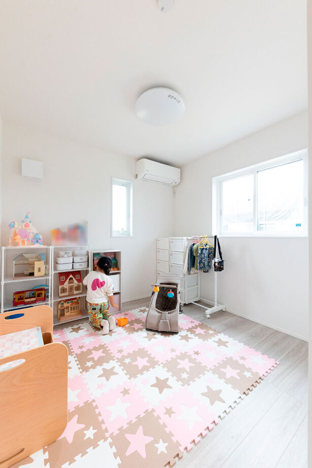 ゆめすみか（吉村一建設） 【2000万円台/大阪/間取り図有】鉄骨階段×吹抜けのある、明るい光に満ちた家族がのびのびと暮らす家の建築実例画像8